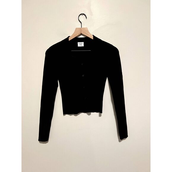 Aritzia Sunday Best Cece Sweater Button-up Polo Sweater Black Size Small - Picture 4 of 7